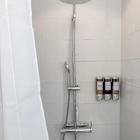 Maison Daisy Saint-tropez * Гассен